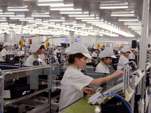 28,235 new enterprises were recorded nationwide, likely generating jobs for 427,900 labourers (Photo: VNA)